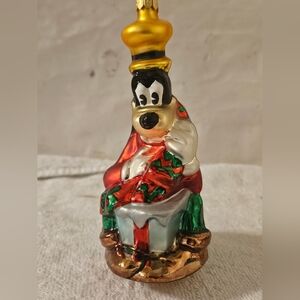 Disney Goofy Christmas Ornament  Christopher Radko 1996 A Goofy Surprise